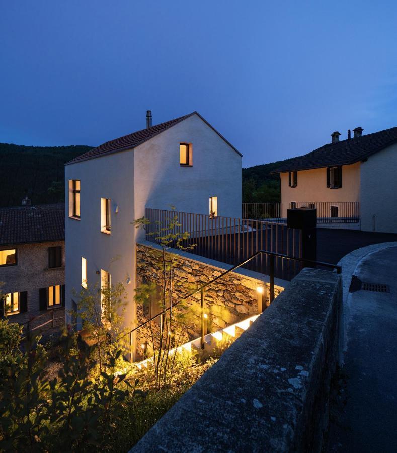 Breno House Of Retreat Strada Vegia De Bren 9 Nr-01223 아파트 외부 사진